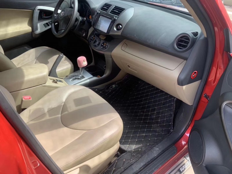 12年丰田RAV4