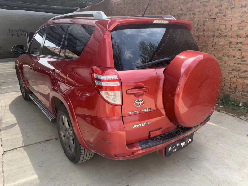 12年丰田RAV4