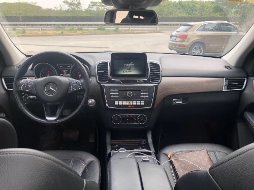 16年奔驰GLE