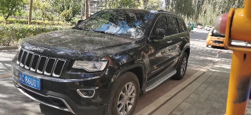 15年Jeep大切诺基
