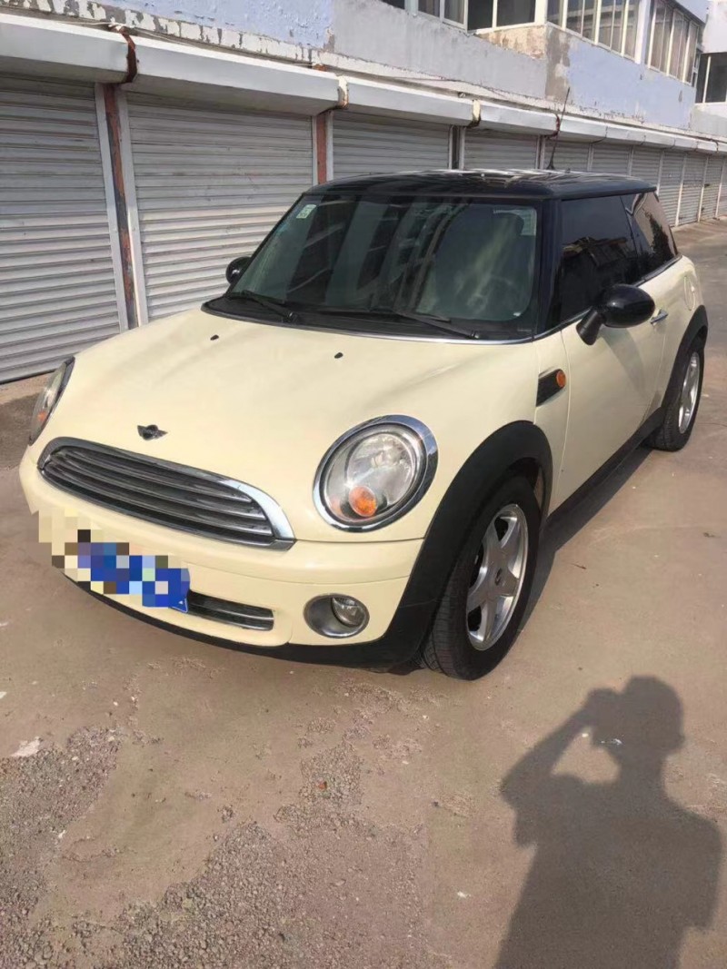 09年宝马MINI