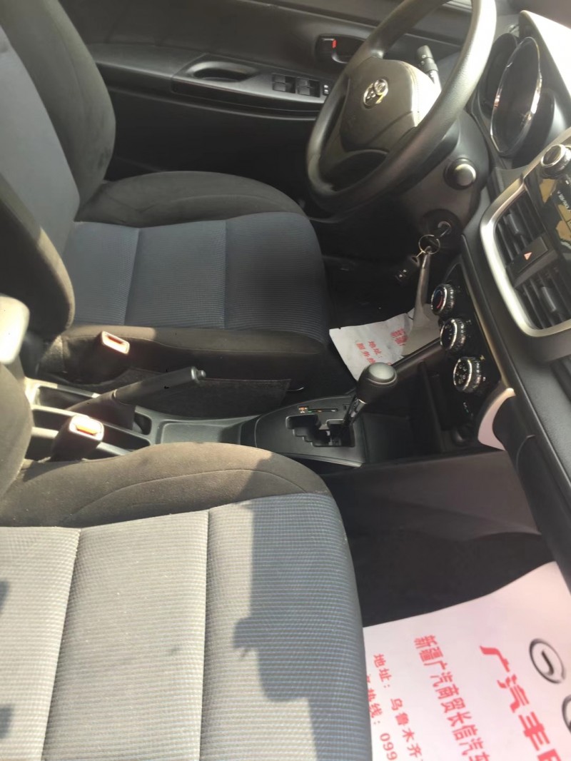 19年丰田YARiS L 致炫