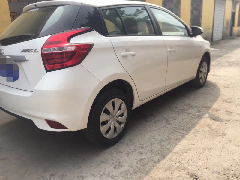 19年丰田YARiS L 致炫