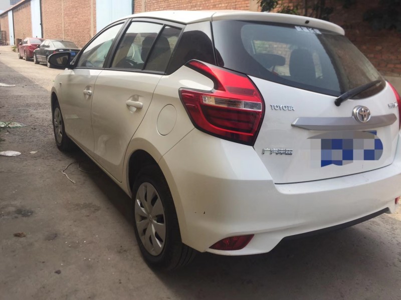 19年丰田YARiS L 致炫
