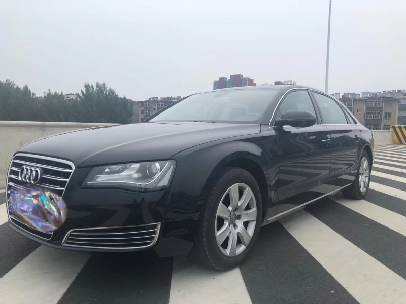 13年奥迪A8L