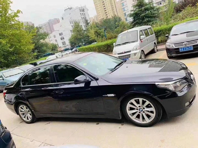 09年宝马5系