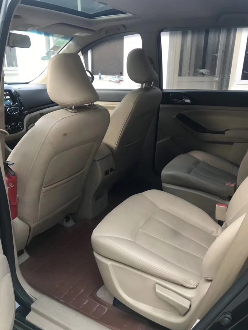 15年宝骏宝骏730