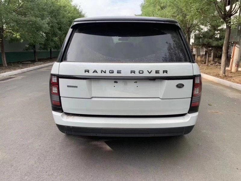 16年路虎揽胜行政