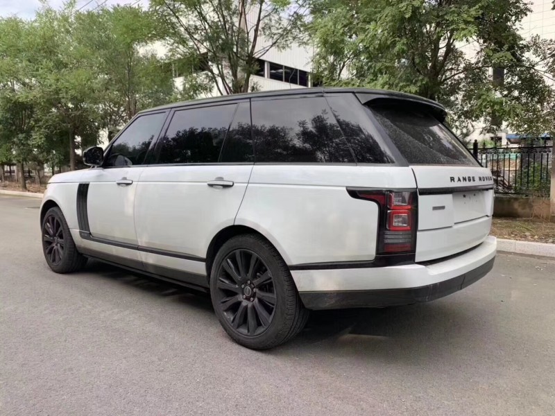 16年路虎揽胜行政