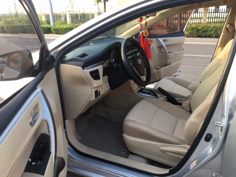 16年丰田卡罗拉