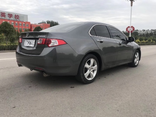 13年本田思铂睿