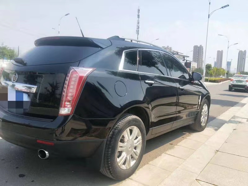 11年凯迪拉克SRX