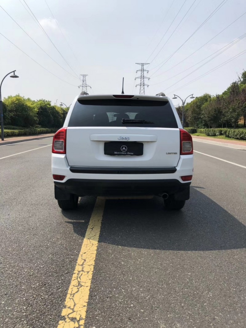 13年Jeep指南者