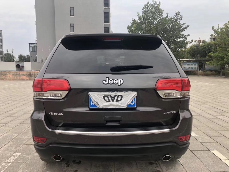15年Jeep大切诺基