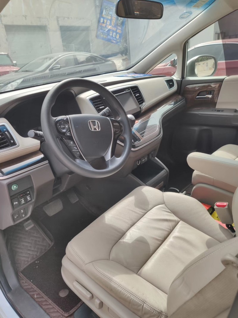 16年本田奥德赛