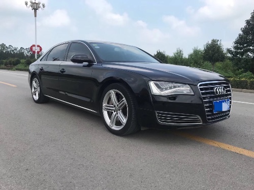 13年奥迪A8L