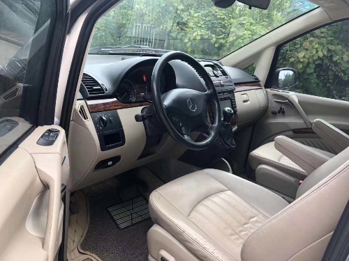 10年奔驰唯雅诺