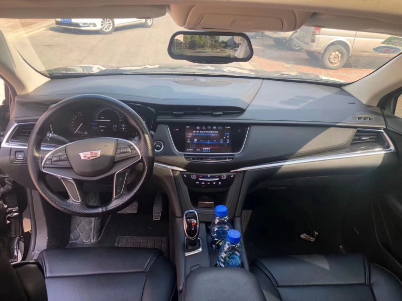 17年凯迪拉克XT5