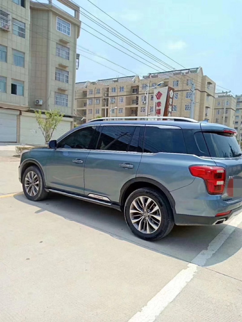 17年传祺传祺GS8