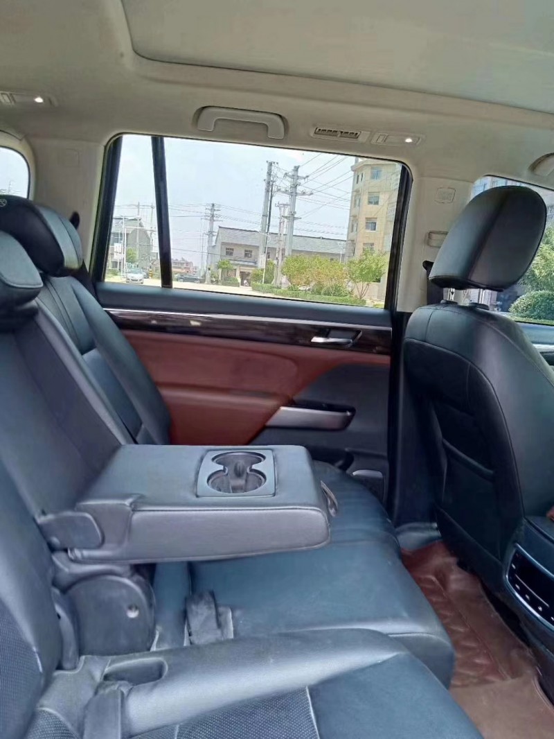 17年传祺传祺GS8