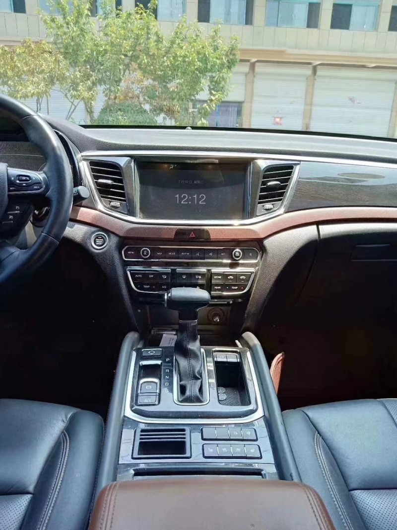 17年传祺传祺GS8