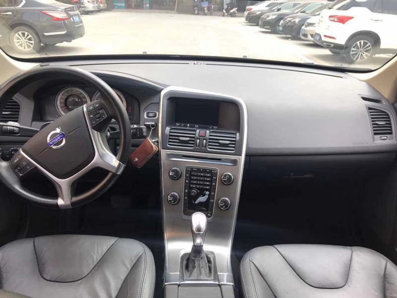 13年沃尔沃XC60