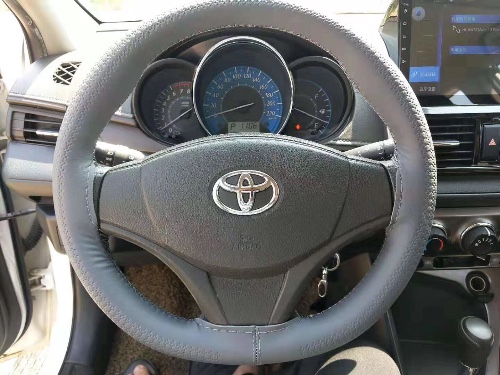 15年丰田YARiS L 致炫