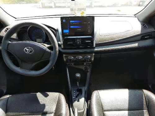 15年丰田YARiS L 致炫