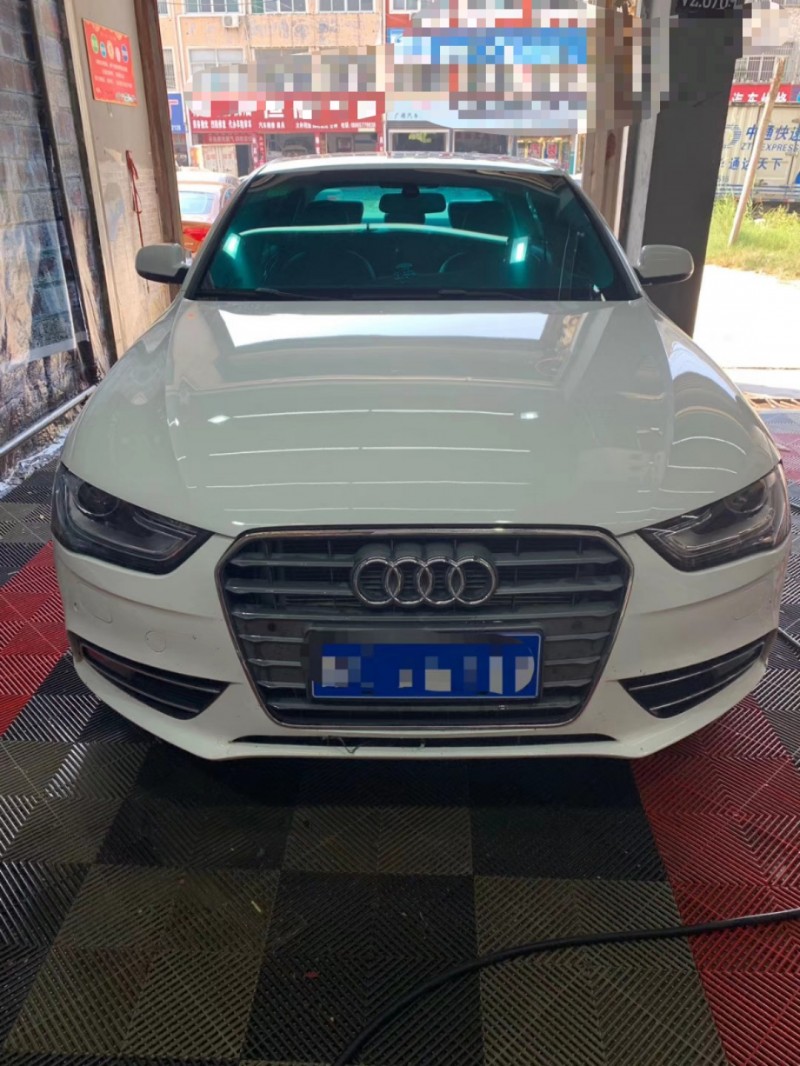 14年奥迪A4L