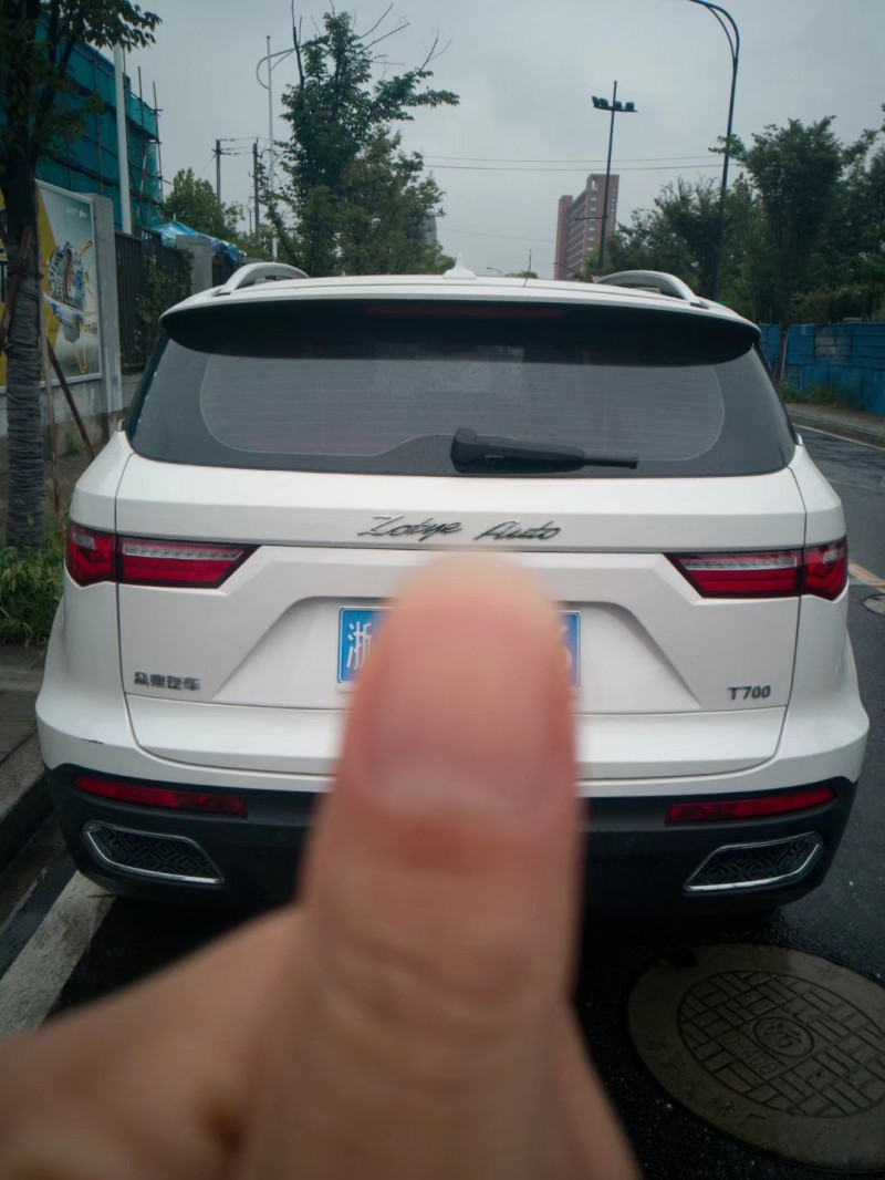 18年众泰T700