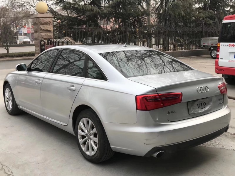 12年奥迪A6