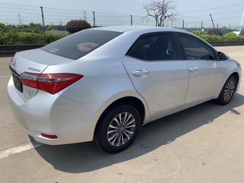 17年丰田卡罗拉