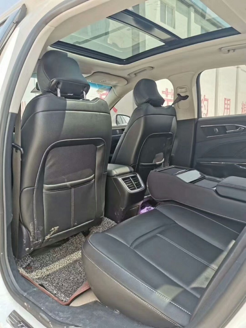 16年福特金牛座