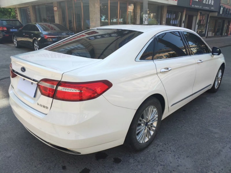 16年福特金牛座