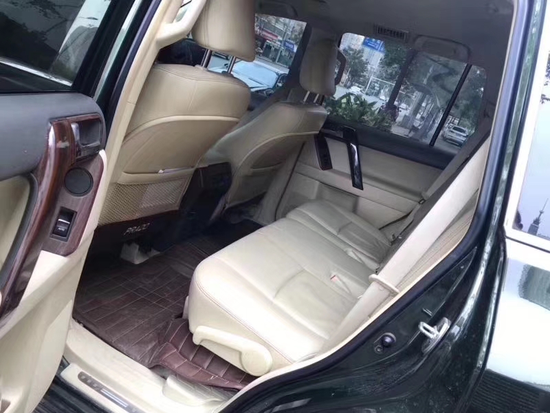 17年丰田普拉多