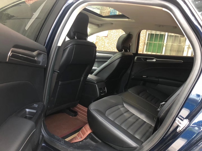 18年福特蒙迪欧