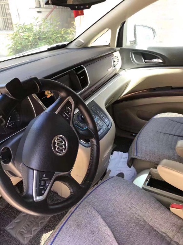 16年别克别克GL8