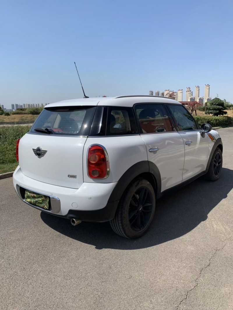 12年宝马MINI