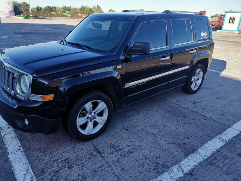 14年Jeep自由客