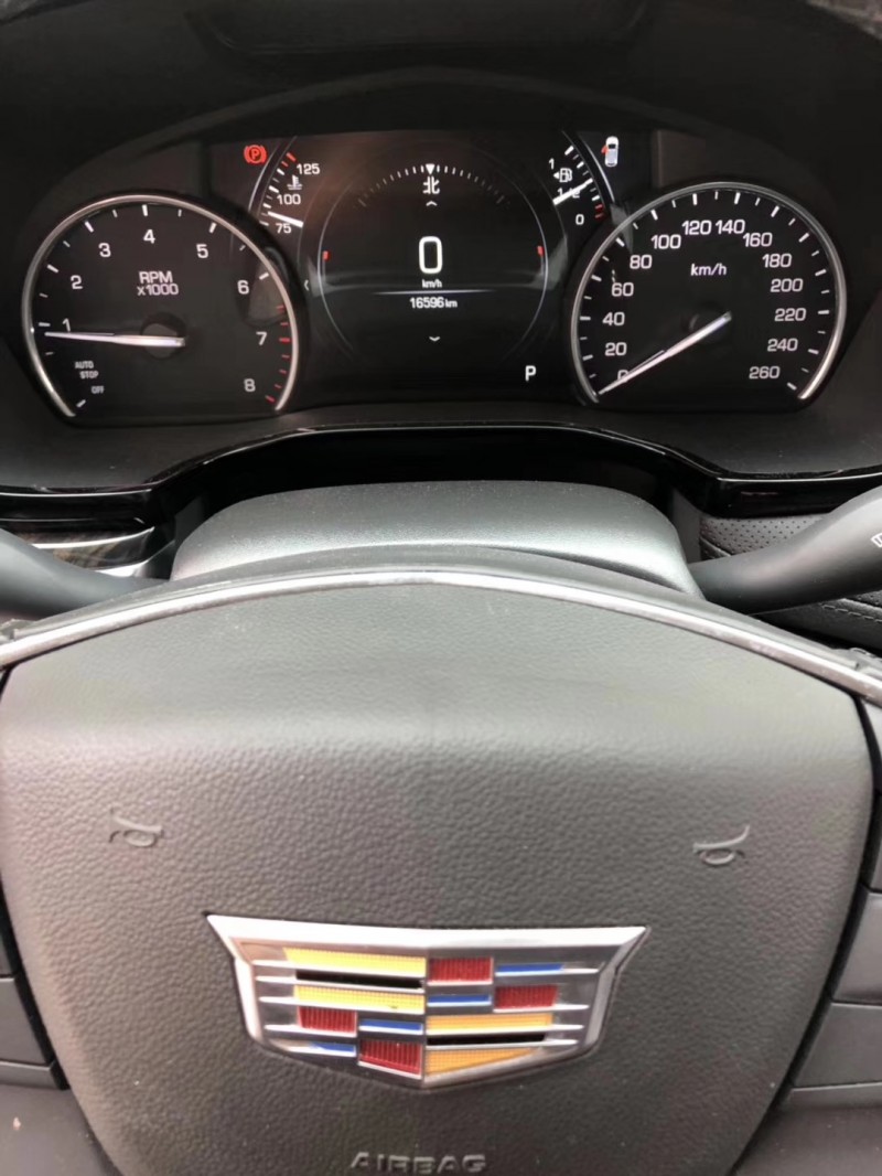 18年凯迪拉克XT5