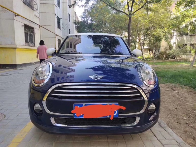 16年宝马MINI