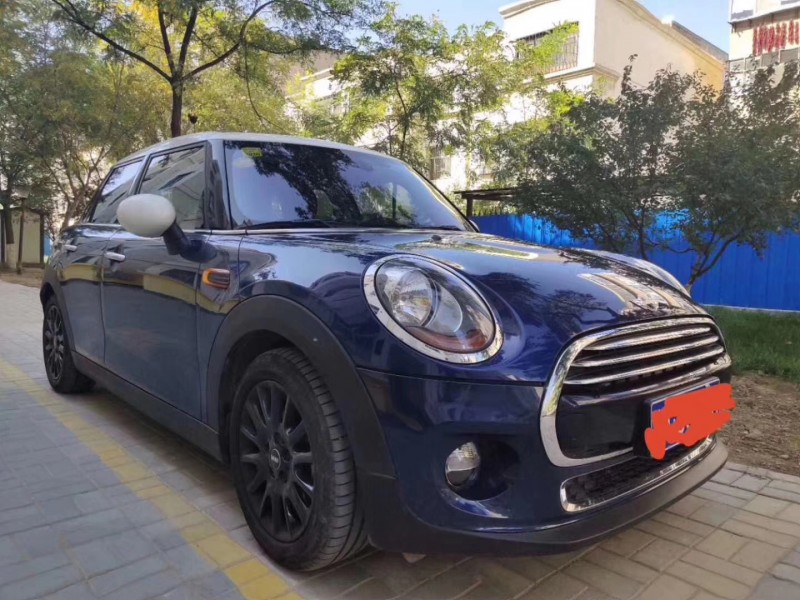 16年宝马MINI