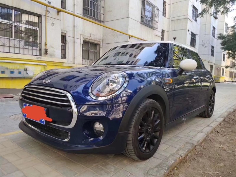 16年宝马MINI