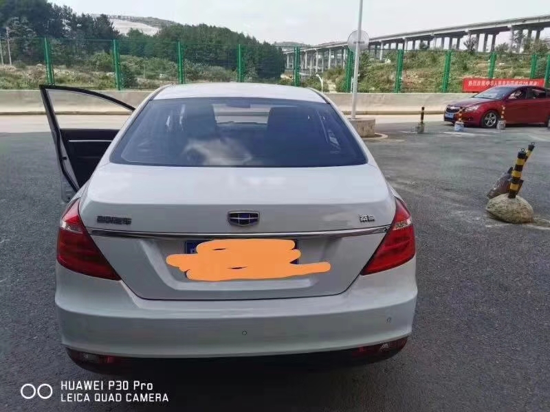 17年吉利帝豪