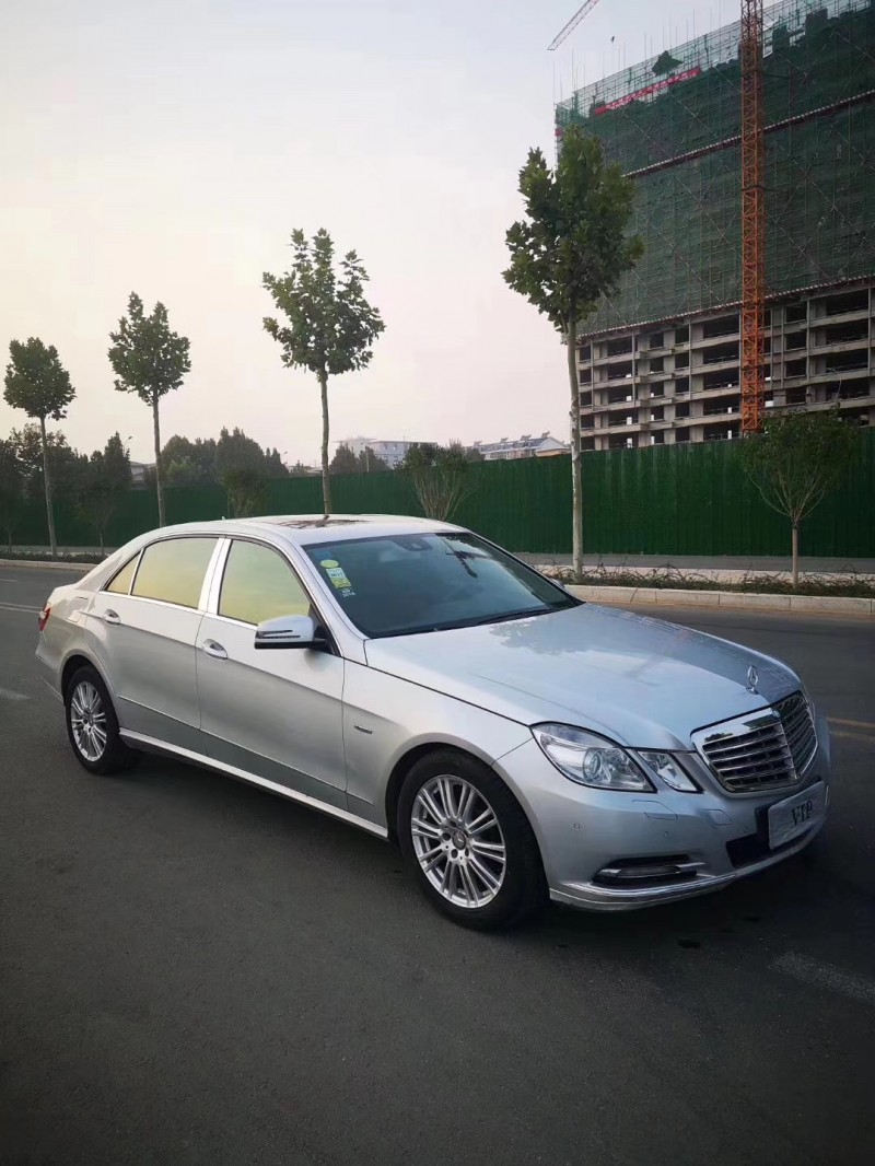 11年奔驰E