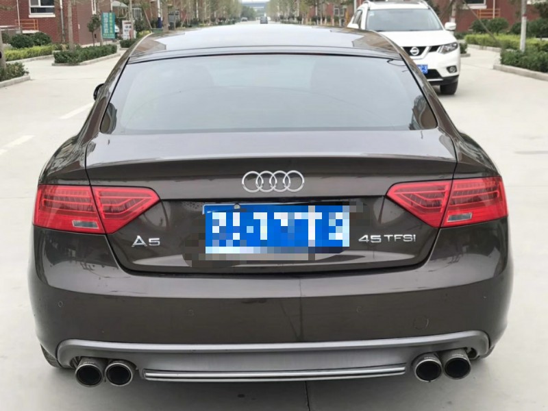 13年奥迪A5