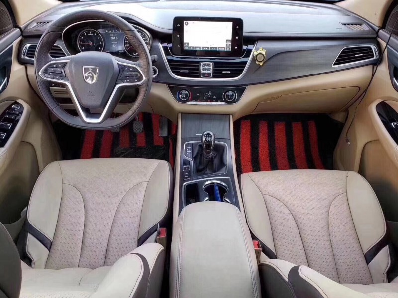 17年宝骏宝骏730