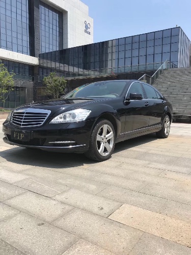 12年奔驰S