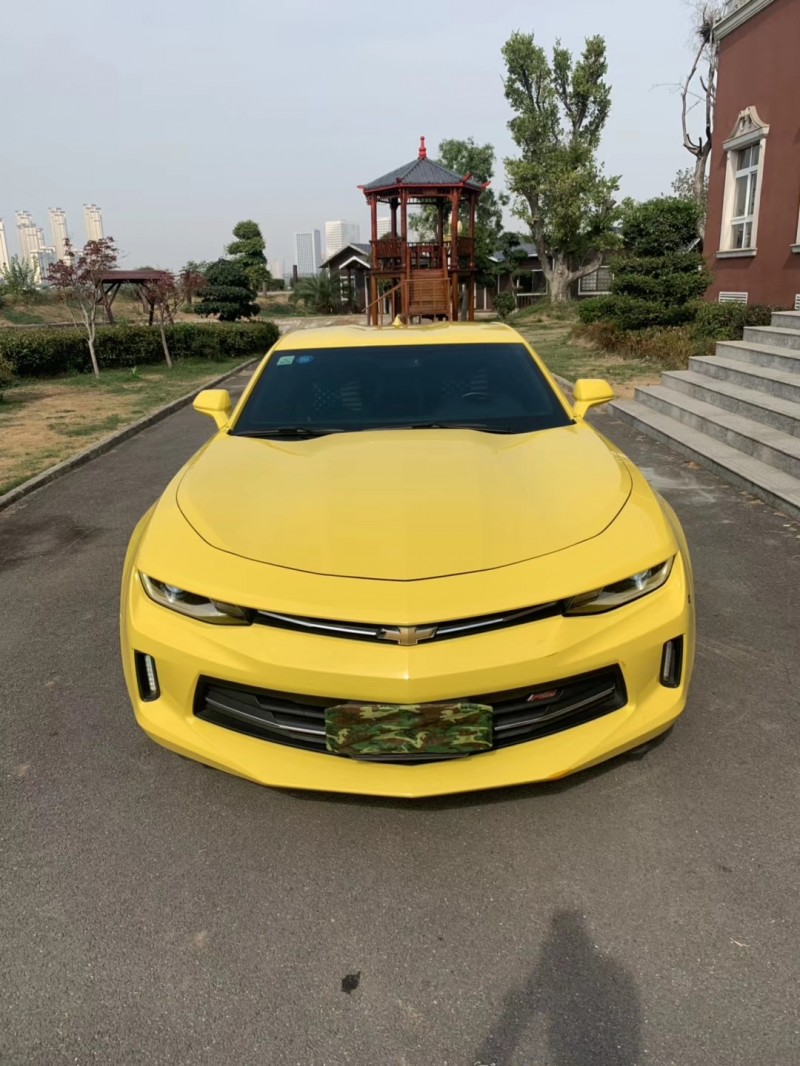 18年雪佛兰科迈罗