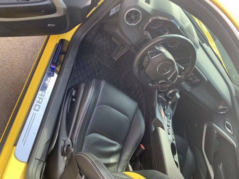 18年雪佛兰科迈罗